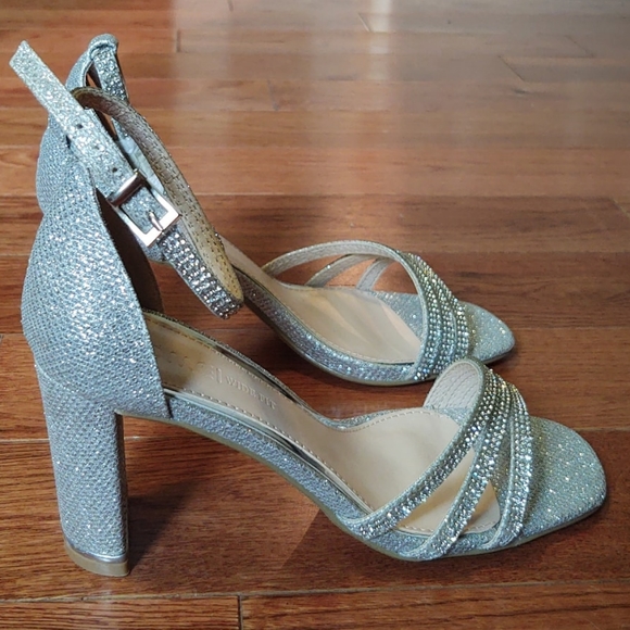 Formal Shoes from SHEIN - Picture 5 of 6